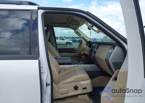 2010 Ford Expedition Eddie Bauer z USA, uszkodzony, nr VIN 1FMJU1H52AEA29918